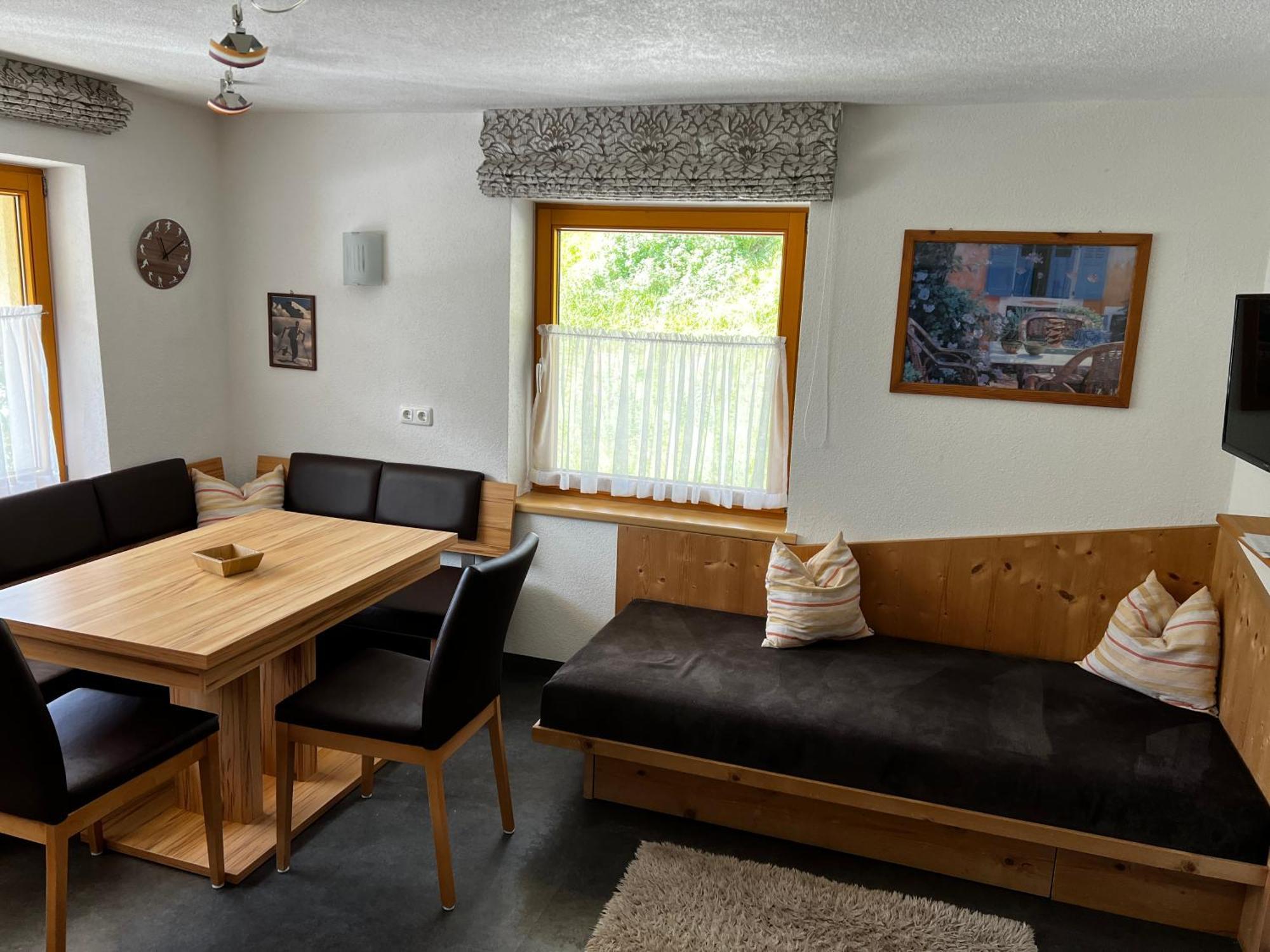 Апартаменты Haus Steissbach Санкт-Антон-ам-Арльберг Экстерьер фото